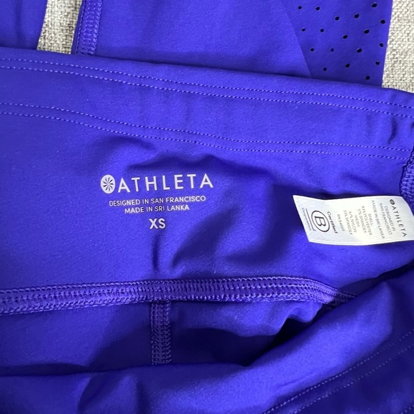 Athleta Workout Leggings and Athletic Bra Set - Picture 6 of 9